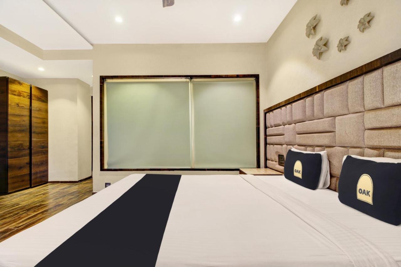 Hotel Oak Skydale 3*